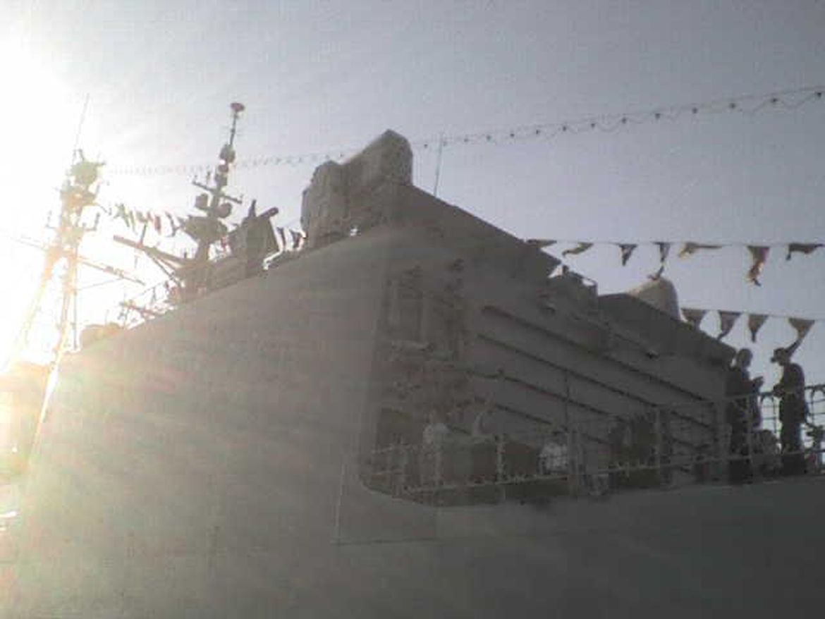 Kriegsschiff Sonne.JPG
